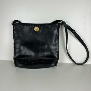 VINTAGE LATE 90 ROSA CAMEL BASKET WEAVE CROSSBODY